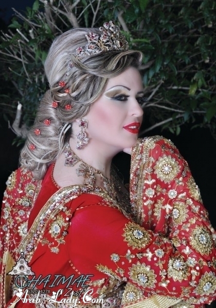 تشكيلة من أروع ملابس العروس بالمغرب