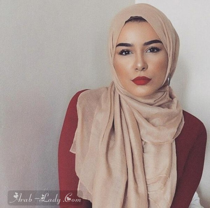 بالصور: لفات حجاب منسدلة لإطلالة أنيقة