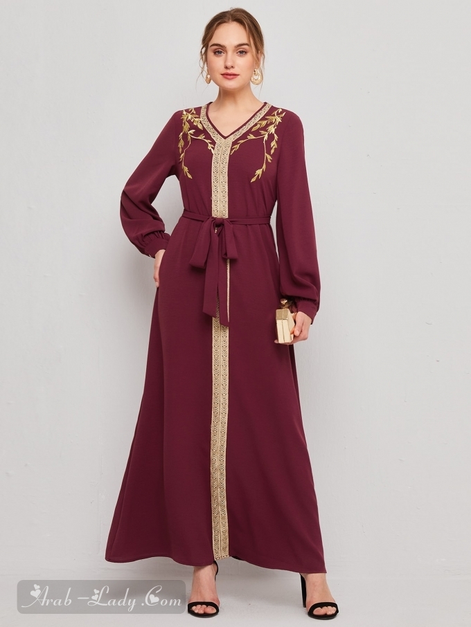 تشكيلة مبهرة من الفساتين بتصاميم عربية أصيلة (مرفق رابط الطلب)