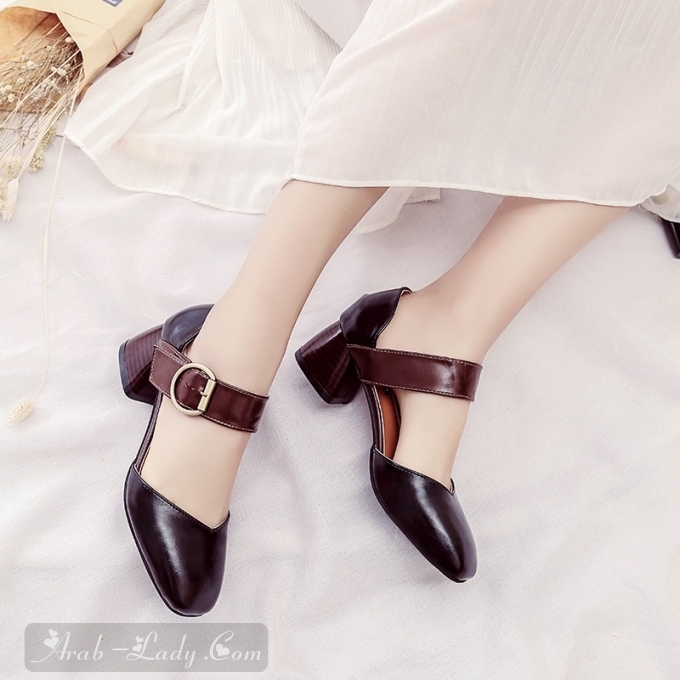 Square-heeled Casual Sandals