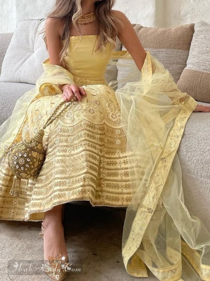 طقم كارديجان شبكي من الدانتيل الأصفر الناعم + فستان مطرز من قطعتين
