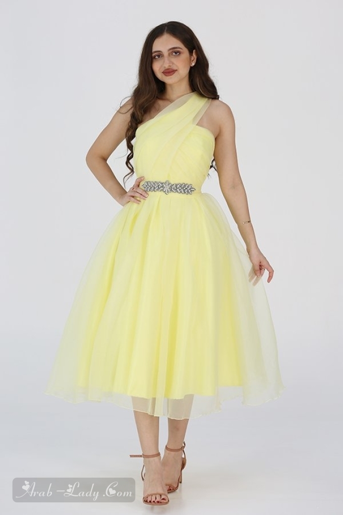 فستان اصفر روماني